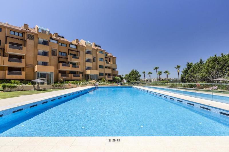 Sotogrande Ribera Del Marlin Apartment Bagian luar foto